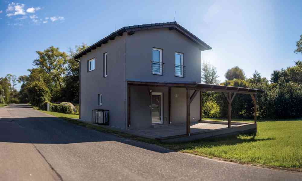 Prodej rodinného domu (novostavba) v Uhersku (okr.Pardubice) - foto 1