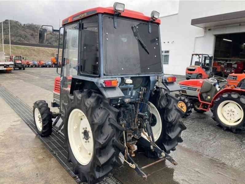 Traktor YANMAR F475D - foto 4