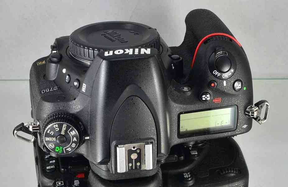 Nikon D750 *FX*24,3MPix *Full HDV*Wi-Fi*47000 Exp. - foto 6
