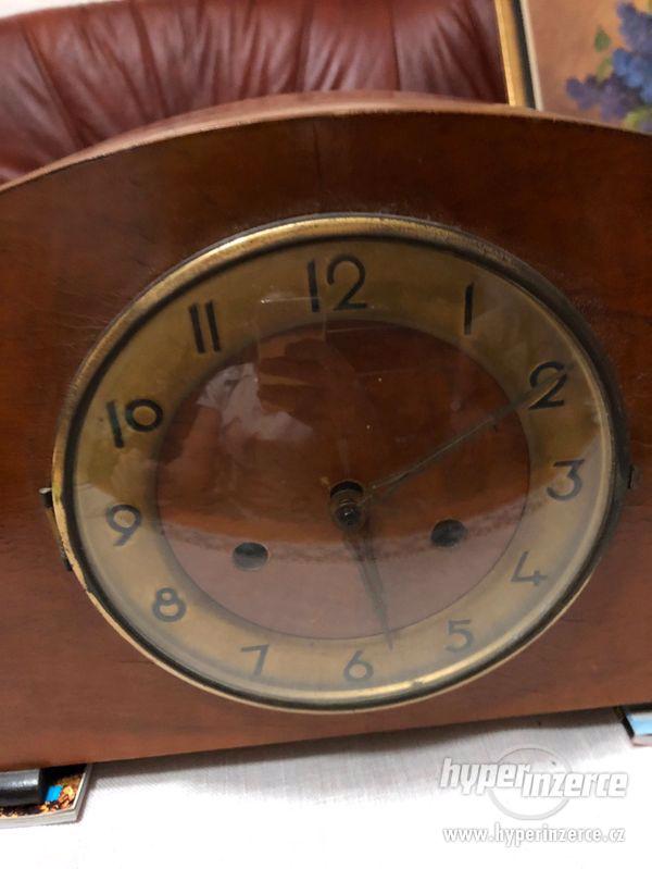 Staré stolní hodiny - foto 5