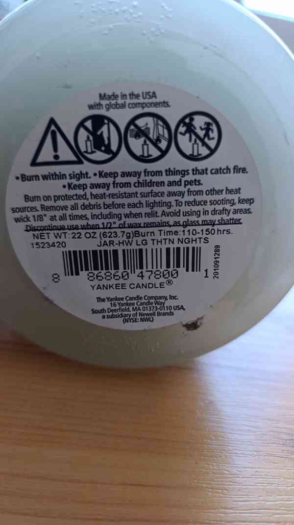 Yankee Candle Tahitian Nights 623g - foto 3