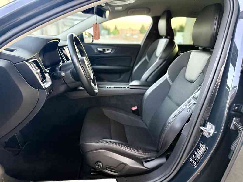 Volvo V60 D4 140 kW – Keyless, Kamera, po rozvodech TOP STAV - foto 9
