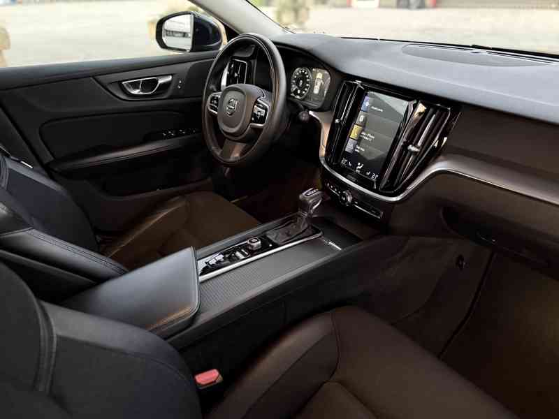 Volvo V60 D4 140 kW – Keyless, Kamera, po rozvodech TOP STAV - foto 10