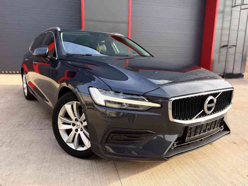 Volvo V60 D4 140 kW – Keyless, Kamera, po rozvodech TOP STAV - foto 12