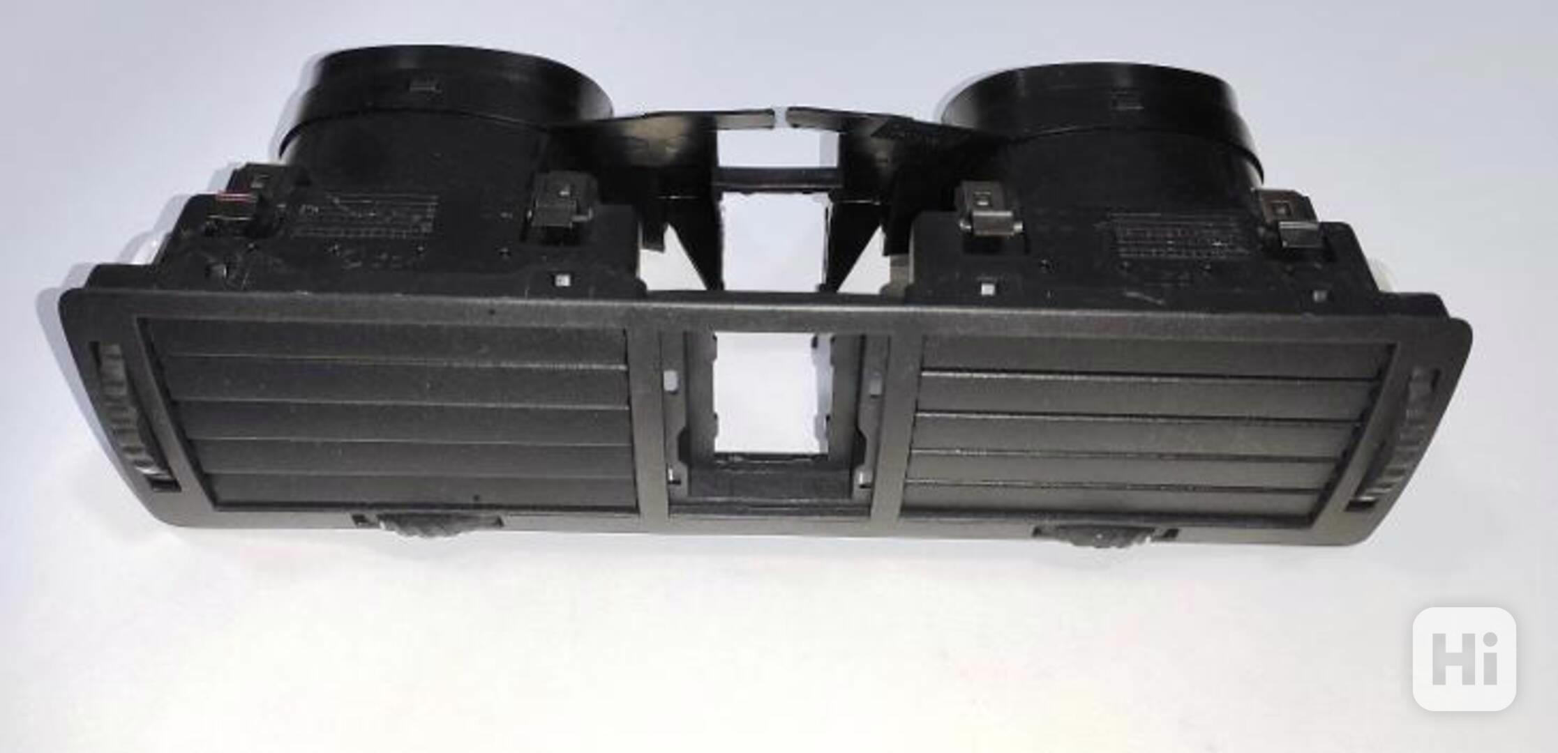 KRÁSNÝ středový ofukovač topení Škoda Octavia 1 1U0820951 - foto 1