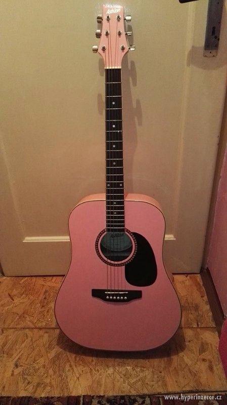 Zánovní kytara- Jumbo Asthon - foto 1