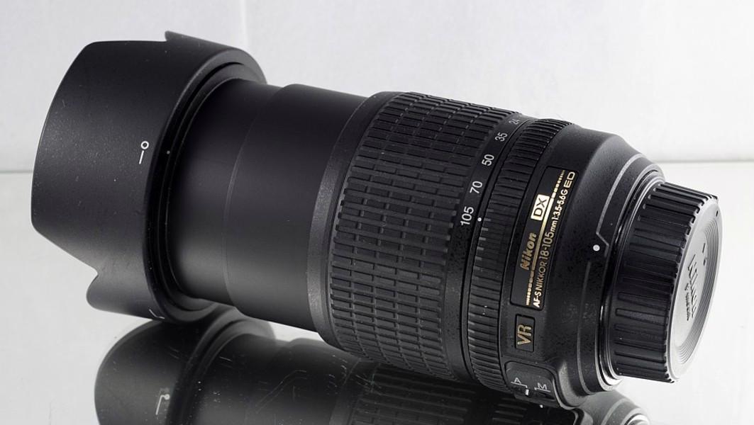 Nikon D90+AF-S 18-105mm  DX ED VR 11 000 Exp. - foto 10