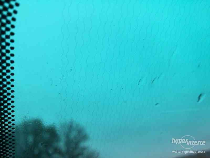 VW Sharan 1.9 kW 4x4 - foto 20