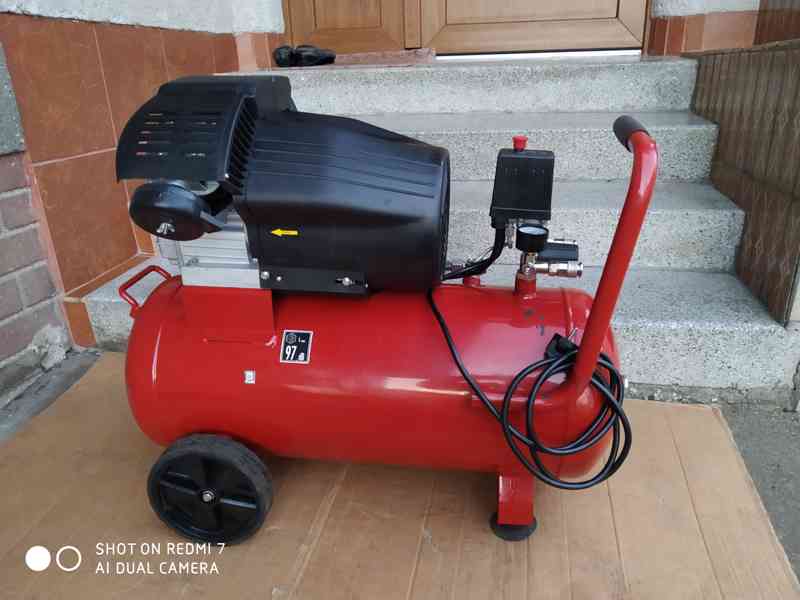 Prodám 2-pístový kompresor Einhell Classic TC-AC 420/50/10 V - foto 4