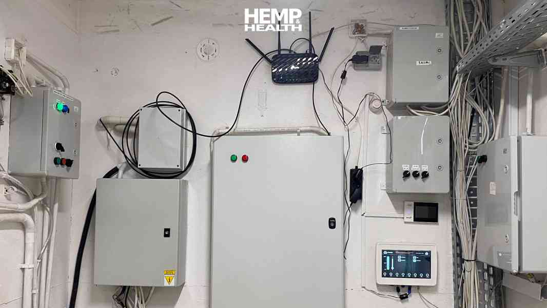 Pokročilá konopná kontejnerová farma – Kompletní řešení pro  - foto 3