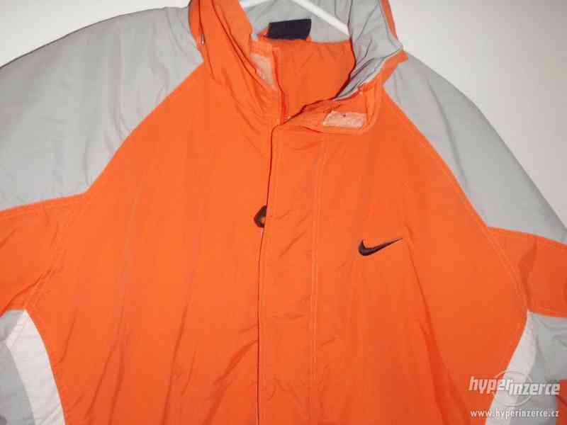 zimní bunda Nike - foto 1