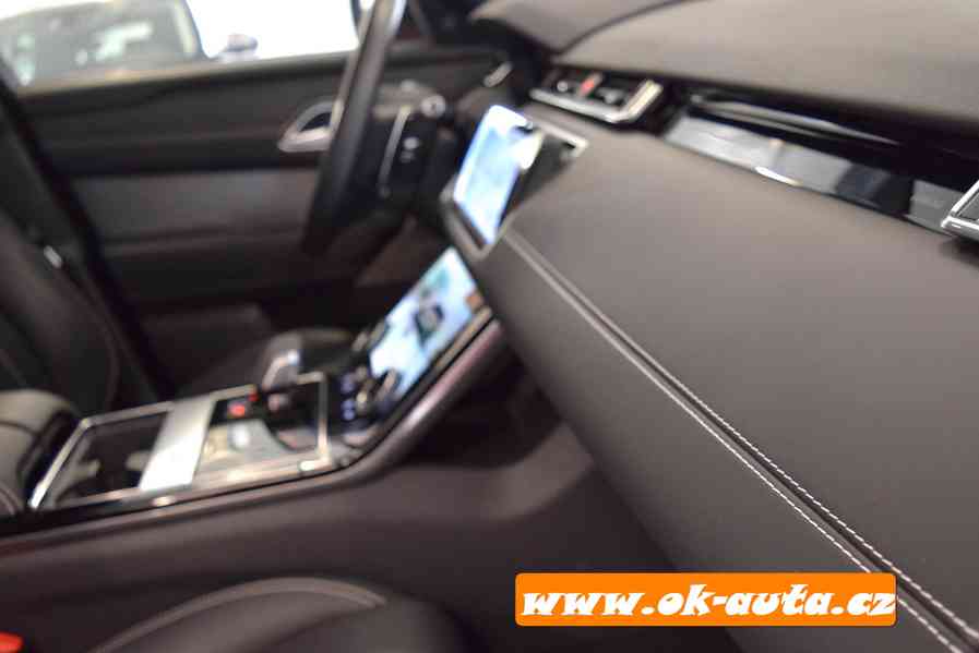 Land Rover Range Rover Velar 3.0L R-DYNAMIC 294 kW ZÁRUKA RV - foto 14