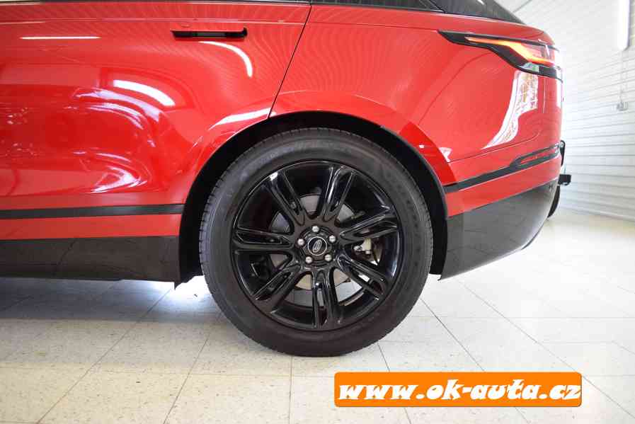 Land Rover Range Rover Velar 3.0L R-DYNAMIC 294 kW ZÁRUKA RV - foto 5