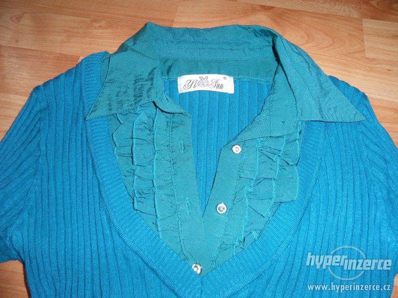 Zeleno-modrý svetřík s košilí 2 v jednom - foto 2