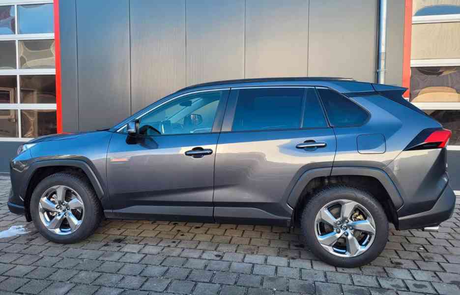 Toyota RAV 4 2.0i 4x4 Club benzín 129kw - foto 4