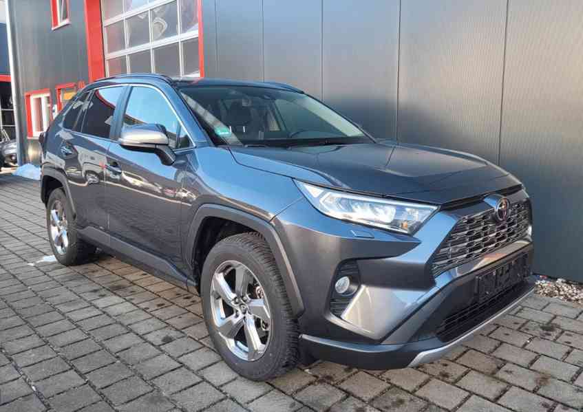 Toyota RAV 4 2.0i 4x4 Club benzín 129kw - foto 1