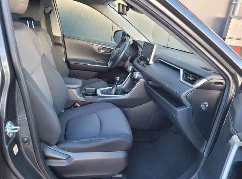 Toyota RAV 4 2.0i 4x4 Club benzín 129kw - foto 10
