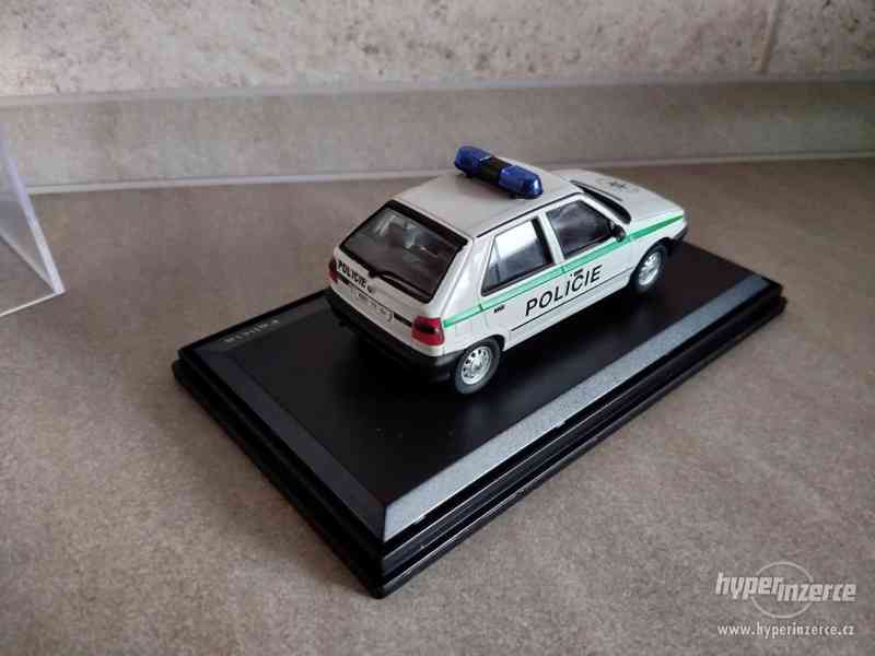 Abrex 1/43 Škoda Felicia (1994) Policie ČR - foto 2