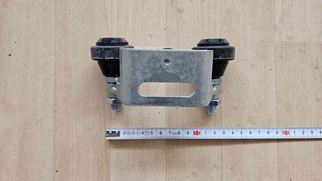 Horní náběh posuvné brány , posuvná brána. - foto 3