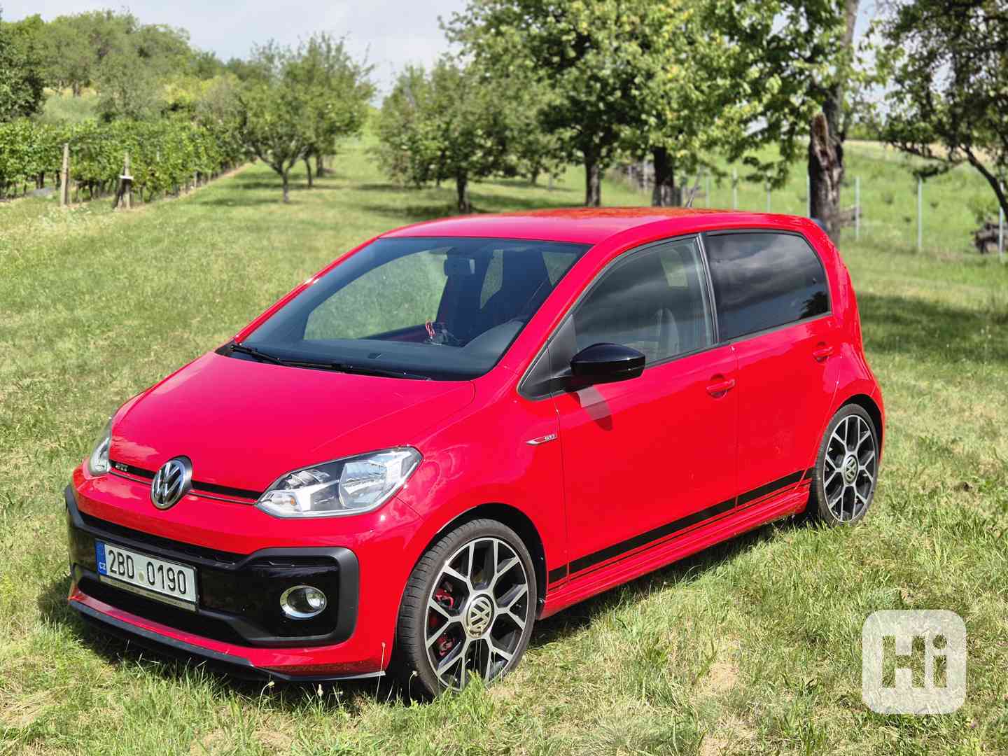Volkswagen UP! GTi - foto 1