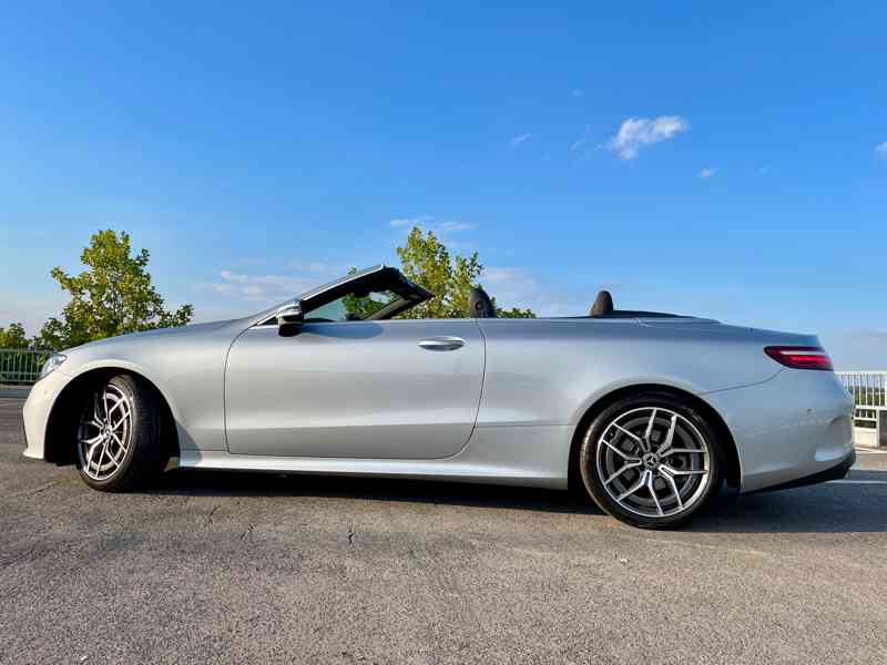E 220d Cabrio AMG, záruka MB do 2026, AIRCAP, AIRSCARF, 19" - foto 4