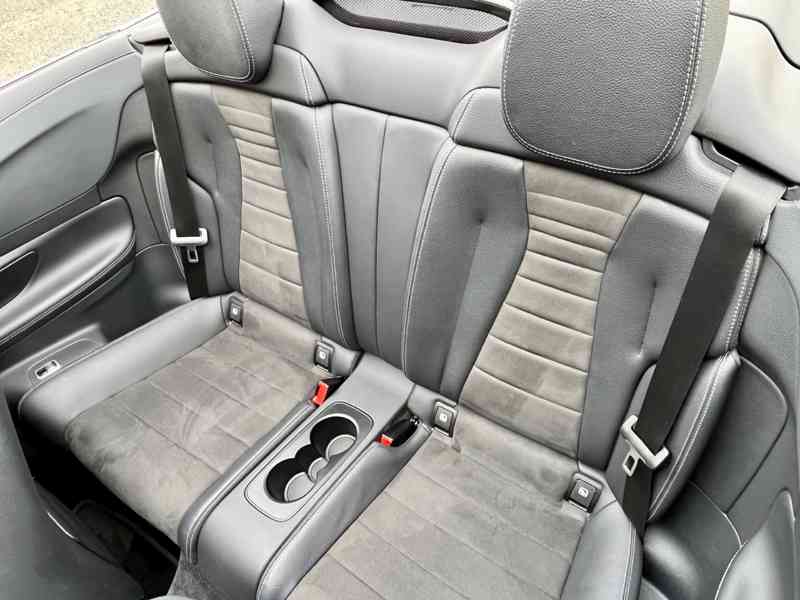 E 220d Cabrio AMG, záruka MB do 2026, AIRCAP, AIRSCARF, 19" - foto 16