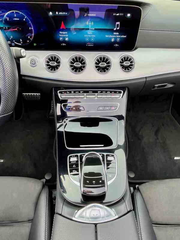 E 220d Cabrio AMG, záruka MB do 2026, AIRCAP, AIRSCARF, 19" - foto 22