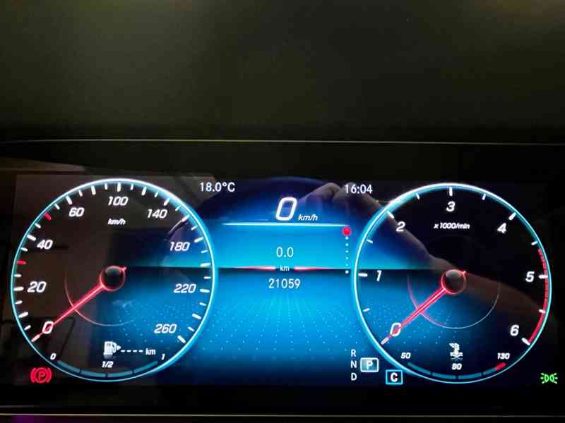 E 220d Cabrio AMG, záruka MB do 2026, AIRCAP, AIRSCARF, 19" - foto 21