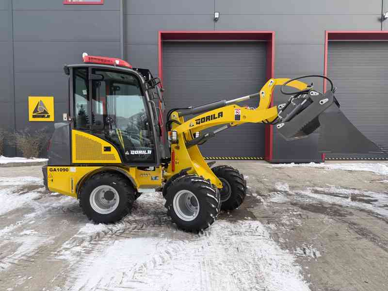 KLOUBOVÝ NAKLADAČ GORILA GA1090 - foto 9