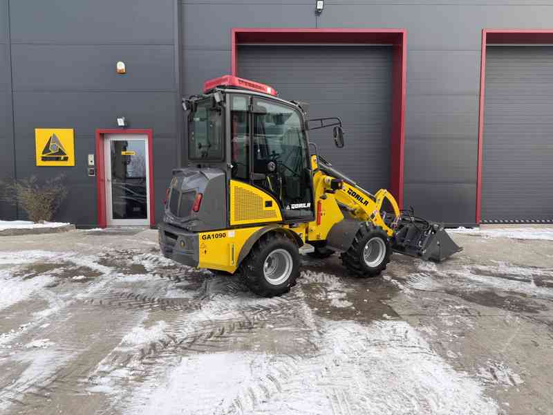 KLOUBOVÝ NAKLADAČ GORILA GA1090 - foto 6