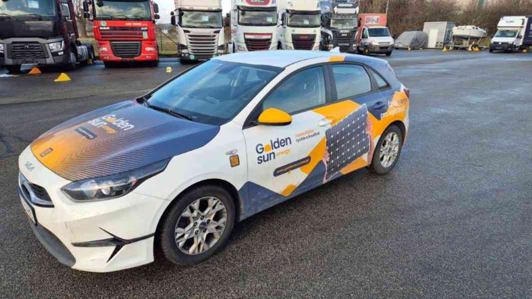 KIA cee´d SW CD 1,5 T-GDi GPF 7DCT TOP - foto 1