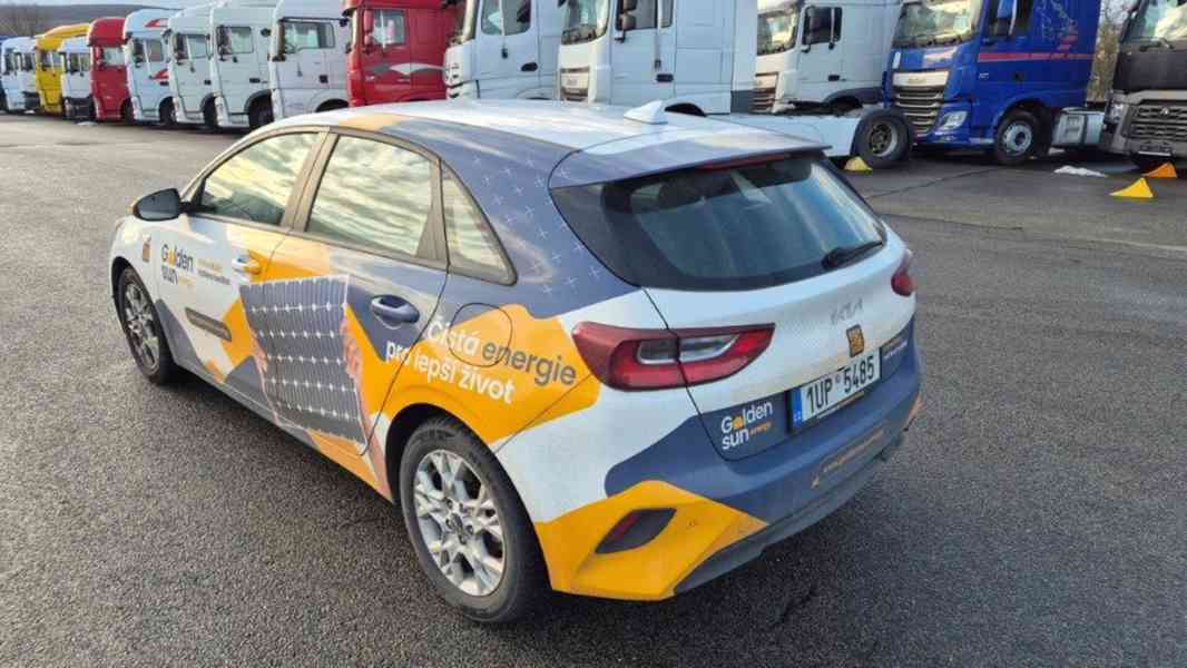 KIA cee´d   SW CD 1,5 T-GDi GPF 7DCT TOP - foto 4