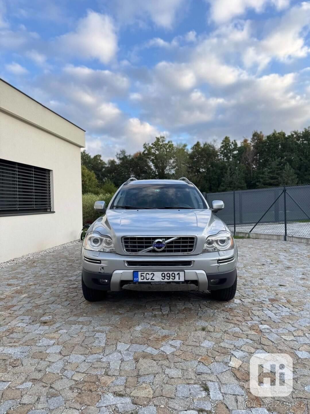 Volvo XC90 2,4   D5 AWD Summum, automat, 7 míst - foto 1