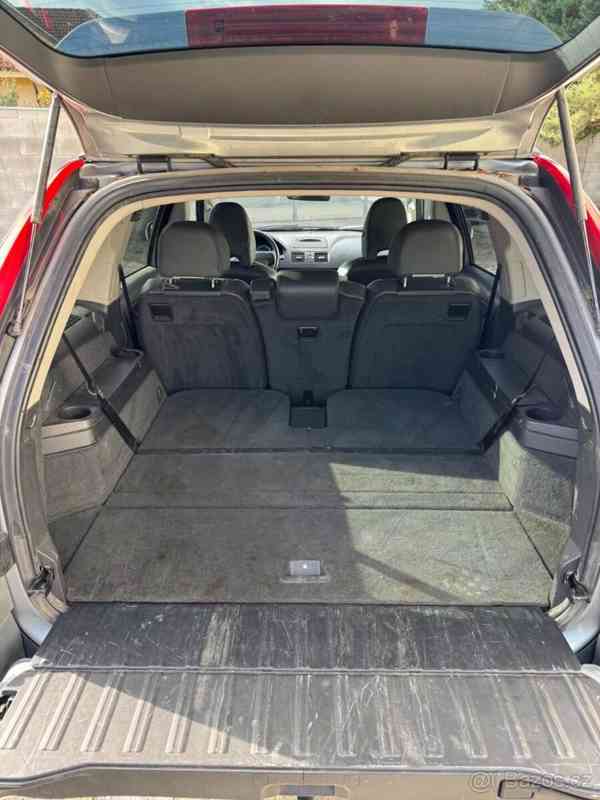 Volvo XC90 2,4   D5 AWD Summum, automat, 7 míst - foto 9