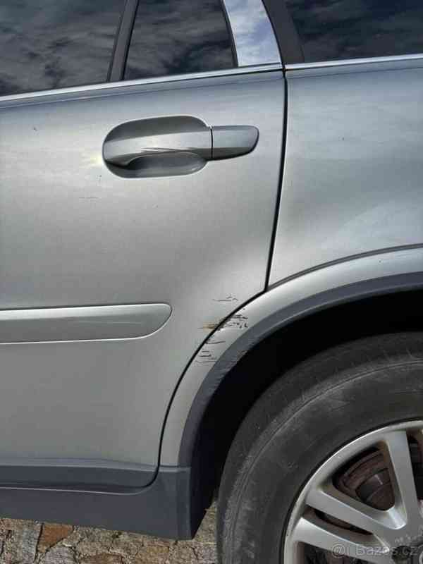 Volvo XC90 2,4   D5 AWD Summum, automat, 7 míst - foto 16