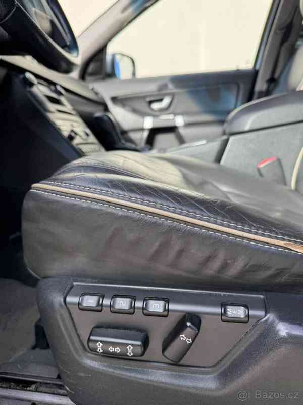 Volvo XC90 2,4   D5 AWD Summum, automat, 7 míst - foto 6