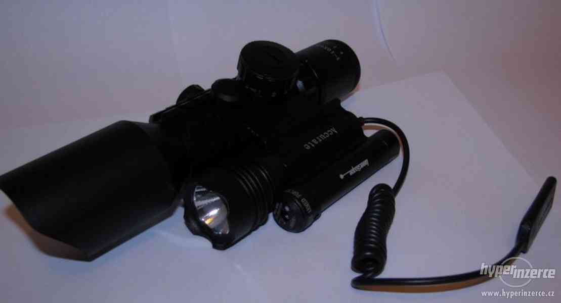 Puškohled krátký s laserem a baterkou  3-10x42 - foto 1
