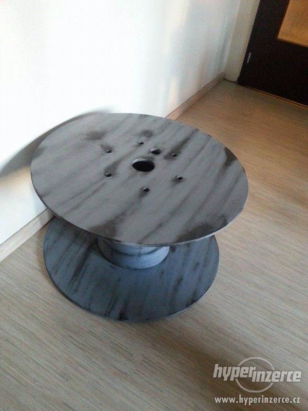Nový konferenční stolek - originální kousek - foto 1