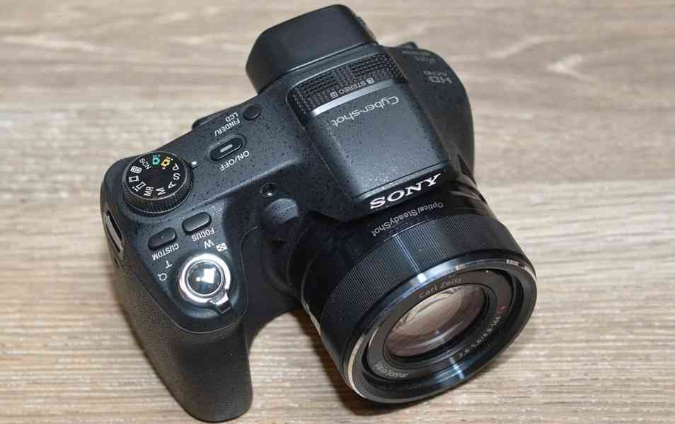 SONY CyberShot DSC-HX 100V FullHDV*30x O. ZOOM*GPS - foto 4