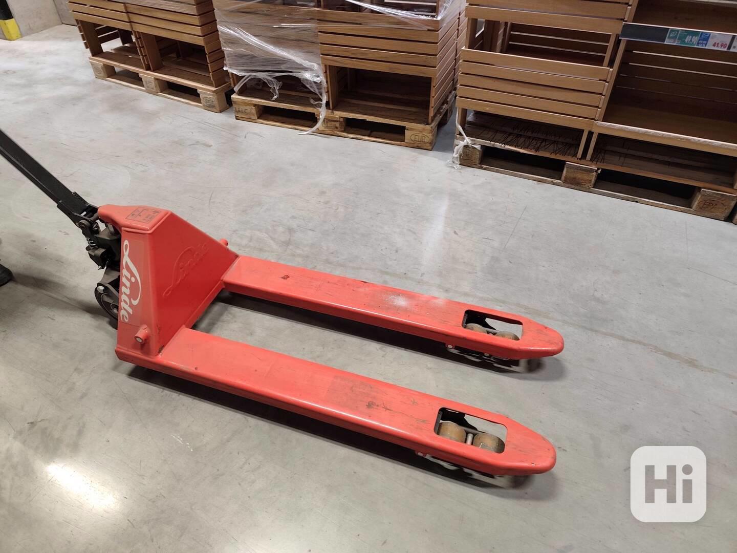 Paletové vozíky - použité - foto 1