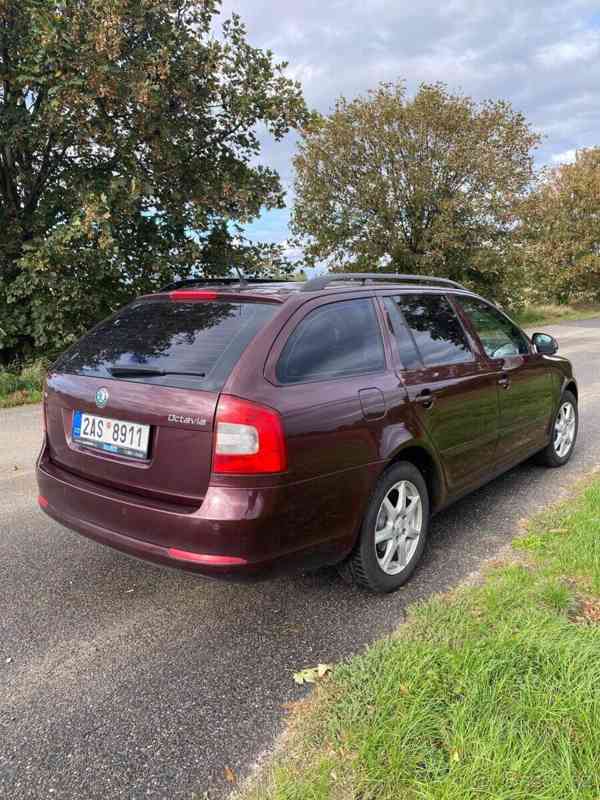 Škoda Octavia 2,0   2 facelift 2.0tdi 103kw - foto 39