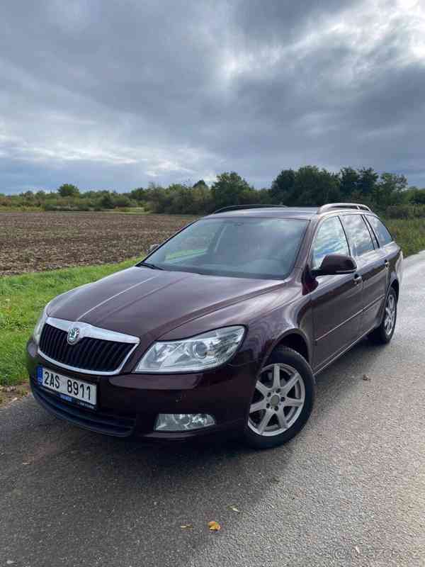 Škoda Octavia 2,0   2 facelift 2.0tdi 103kw - foto 19