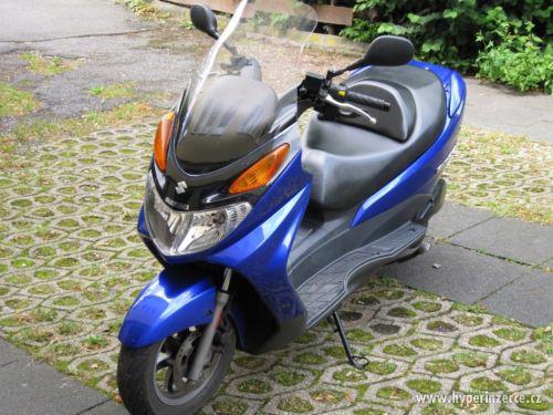 SUZUKI BURGMAN - foto 2