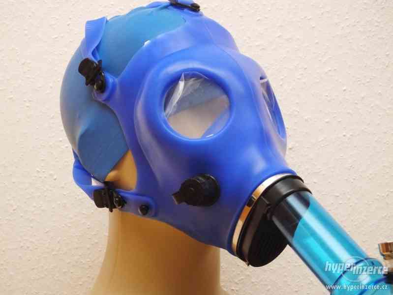 Silikonova plynova maska ( modrá s čepicí ) - foto 3