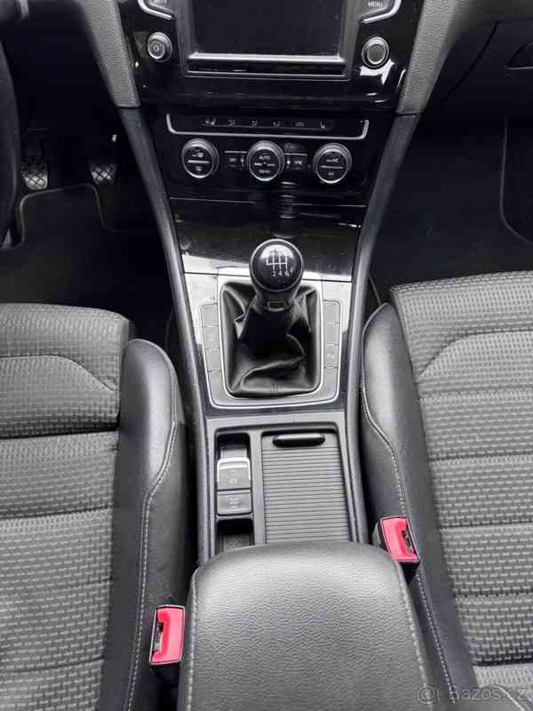Volkswagen Golf 1,4 TGI – nové pneu, rozvody, bate - foto 17