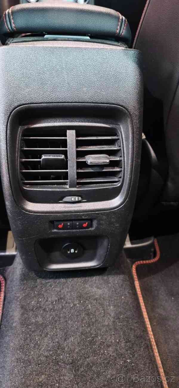 Ford Kuga 2,5   FHEV STLine X v zaruce - foto 13