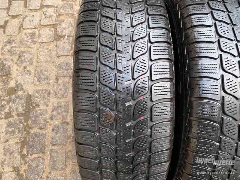 215 70 16 R16 zimní pneu Bridgestone Blizzak - foto 2