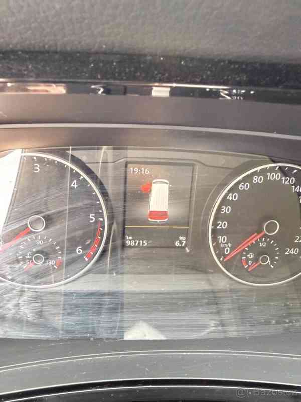 Volkswagen Multivan 2,0 - foto 10