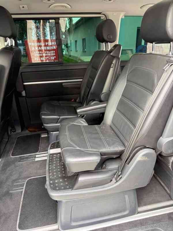 Volkswagen Multivan 2,0 - foto 12
