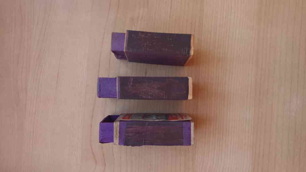 Staré dýhované krabičky od zápalek - foto 2